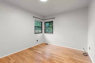 Main picture of 2311 N Humboldt St