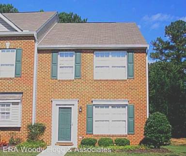 Main picture of 2802 Goyne Ter