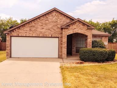 Main picture of 1204 Primrose Dr