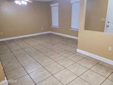 Main picture of 15150 Fisher Blvd