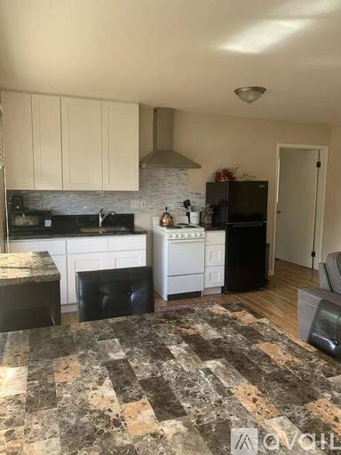 Main picture of 1695 Oneawa Pl