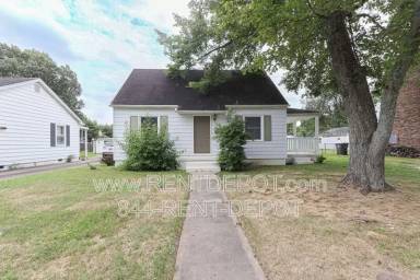Main picture of 1527 Madison Ave
