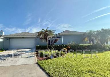 Main picture of 1739 Lake Marion Dr