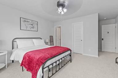 Main picture of 619 Speith Dr