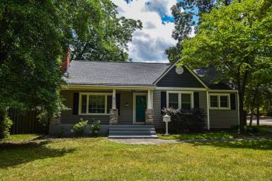 Main picture of 700 Kooler Cir