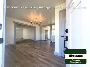 Main picture of 4375 Millburn S