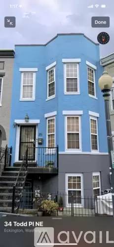 Main picture of 35 Todd Pl NE