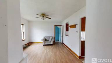 Main picture of 48 Pleasant St