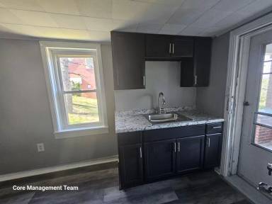 Main picture of 213 Sylvan Ave