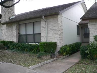 Main picture of 8813 Honeysuckle Trl