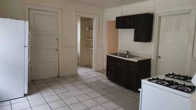 Main picture of 3169 N 6th St