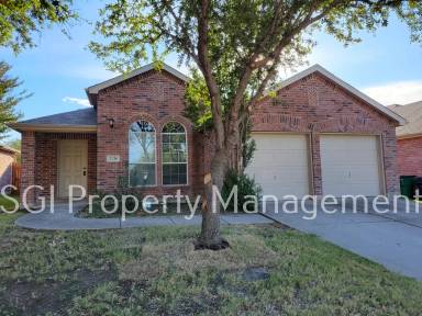 Main picture of 2216 Hayes St
