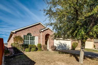 Main picture of 1830 Sable Wood Dr
