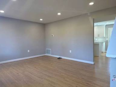 Main picture of 110 Hunter Run Rd