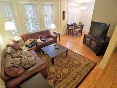 Main picture of 1161 Commonwealth Ave