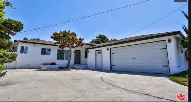 Main picture of 13606 Lemoli Ave