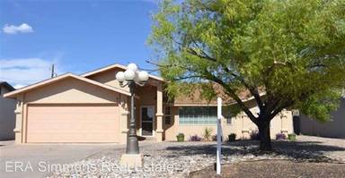 Main picture of 309 Santa Fe Dr