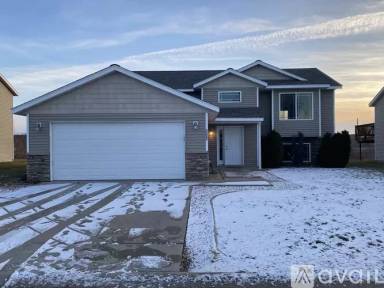 Main picture of 6838 24th St N
