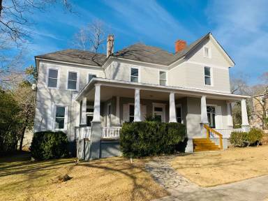 Main picture of 109 Ben Hill St