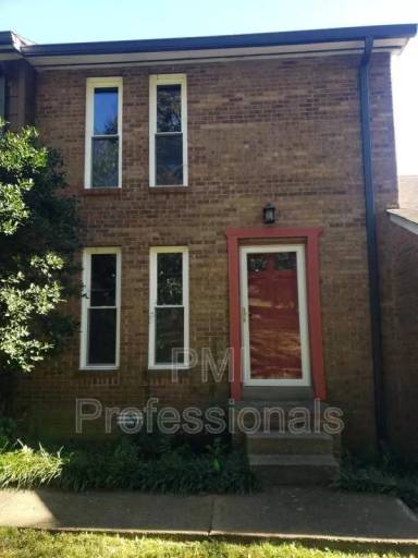 Main picture of 354 Huntington Ridge Dr