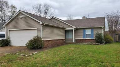 Main picture of 6902 Lagrange Cir N