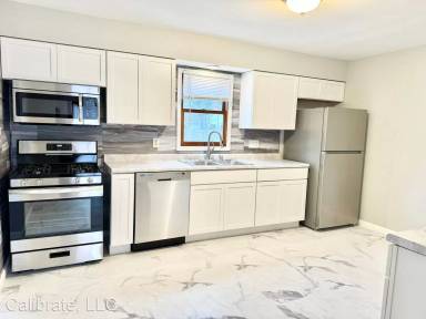 Main picture of 5103 Sunrise Ave
