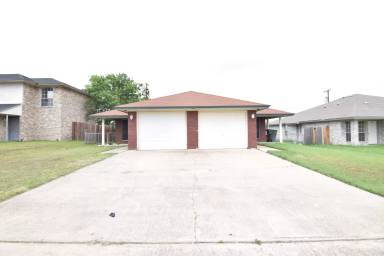 Main picture of 3701 Woodrow Dr