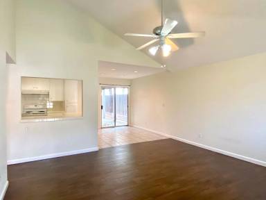 Main picture of 5811 W Sample Ave