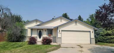 Main picture of 10646 W Edna St