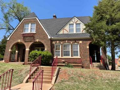 Main picture of 503 W Hill St