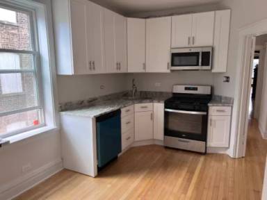 Main picture of 4743 N Maplewood Ave