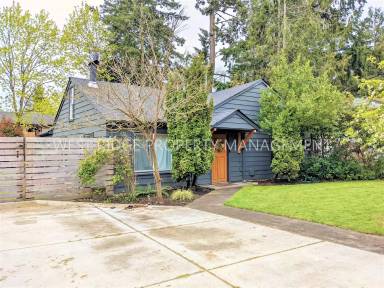 Main picture of 12616 SE Sherman St