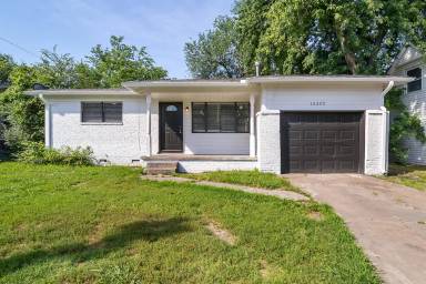 Main picture of 10302 E 21st Pl