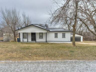 Main picture of 5720 Freedom City Blvd