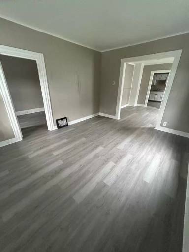 Main picture of 707 W 18th St