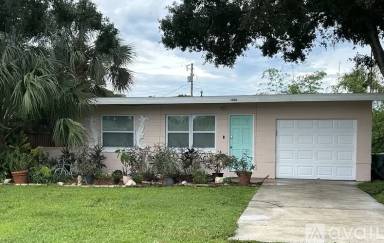 Main picture of 7880 42nd Ave N