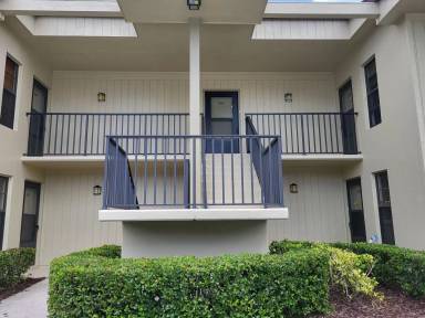 Main picture of 12 Plantation Dr