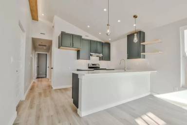 Main picture of 2157 Langford Ave