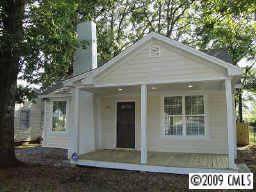 Main picture of 237 Plymouth Ave