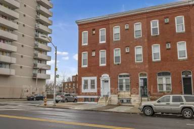 Main picture of 339 E 25th St