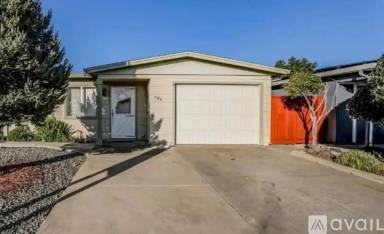 Main picture of 486 Spruce Cir