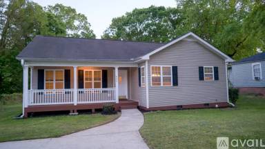 Main picture of 434 McArthur Dr NE