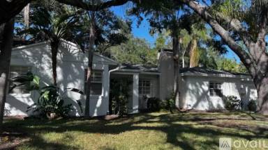 Main picture of 244 Aberdeen St
