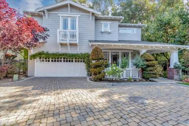 Main picture of 121 Boyer Ln