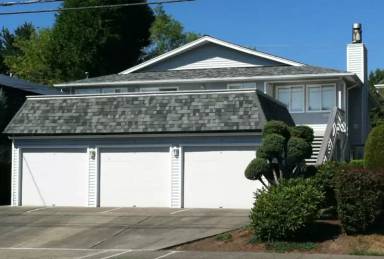 Main picture of 2440 NW 64th St