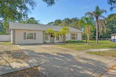 Main picture of 1831 Kim Acres Ln