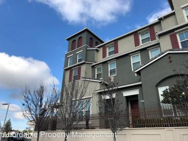 Main picture of 1827 Snell Pl