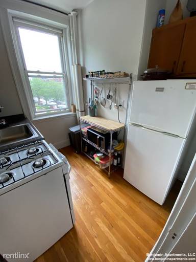 Main picture of 25 Walbridge St Apartments