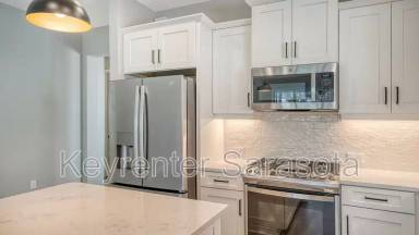 Main picture of 4747 Willow Bend Ave