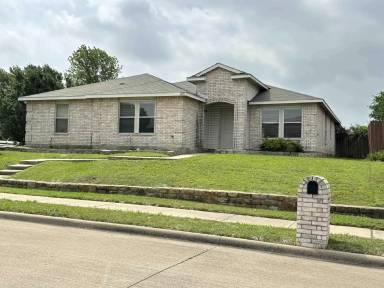 Main picture of 1423 Stewart Dr